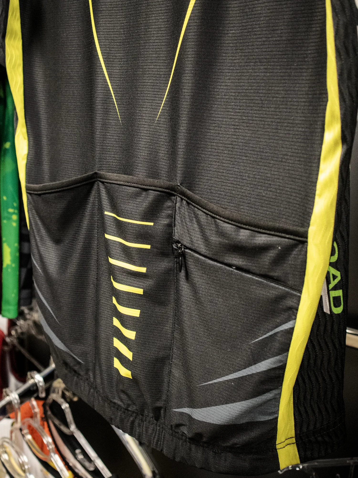 Cycling produced under a private label — view 5