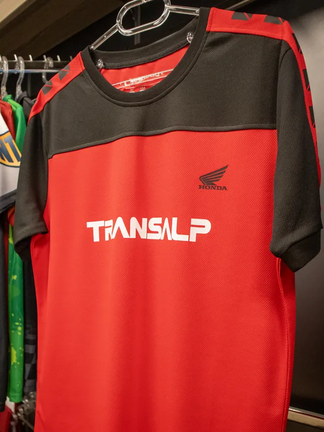 Finished white-label sportswear garment produced to a customer specification — 3