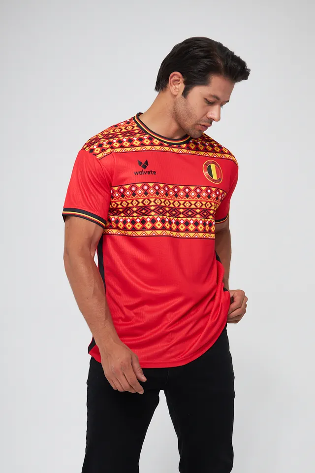 Custom sportswear kit worn by a model, manufactured under a private label — 15