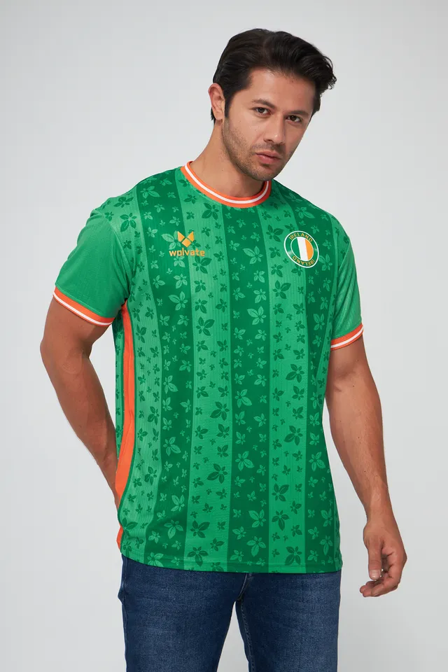 Custom sportswear kit worn by a model, manufactured under a private label — 2