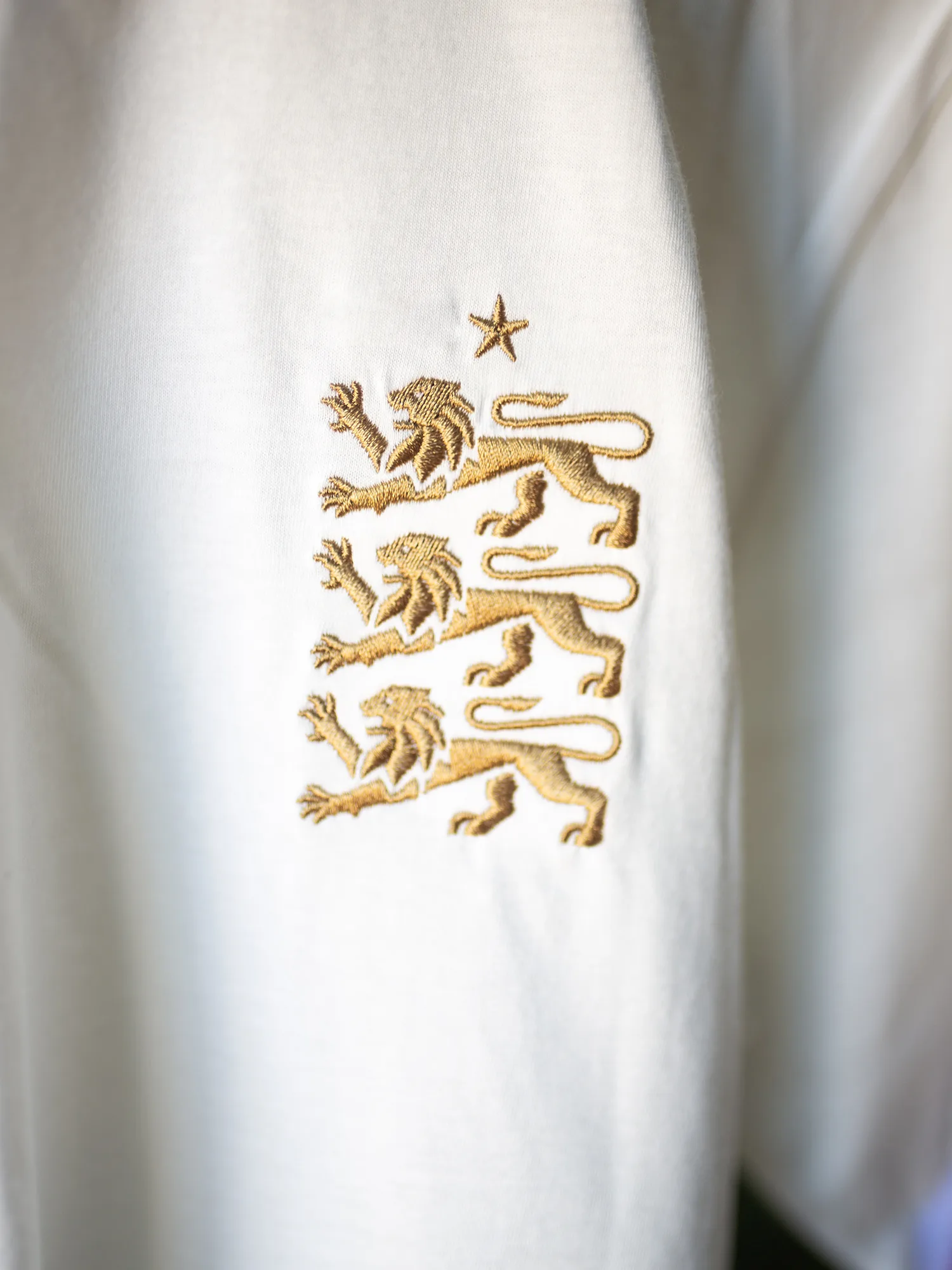 T-Shirts produced under a private label — view 4
